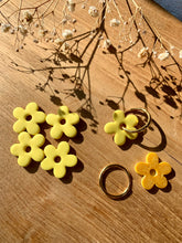 Charger l'image dans la galerie, Lily jaune réversible (mat/métallique)

