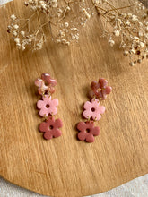 Charger l'image dans la galerie, Boucles d'oreilles "Trio de June" rosé
