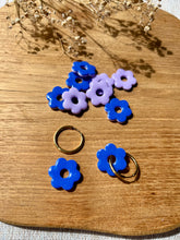 Charger l'image dans la galerie, Petite Daisy réversible - Lilas et bleu roi pailleté
